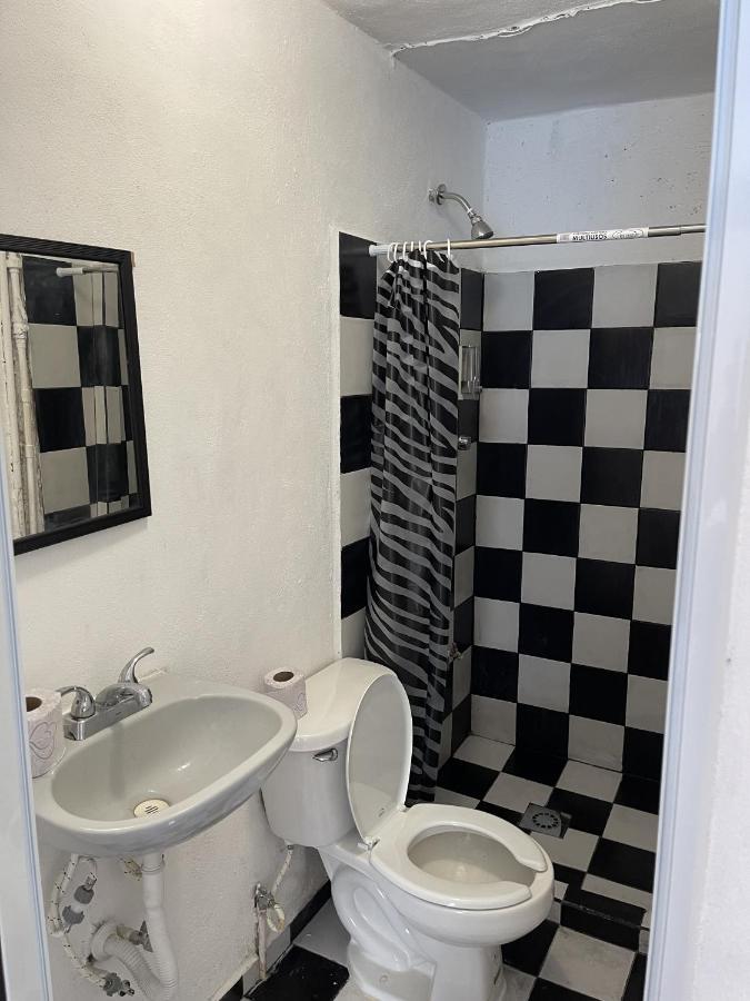 Casa Nova! Private Bathroom And Room Cancun Exterior photo